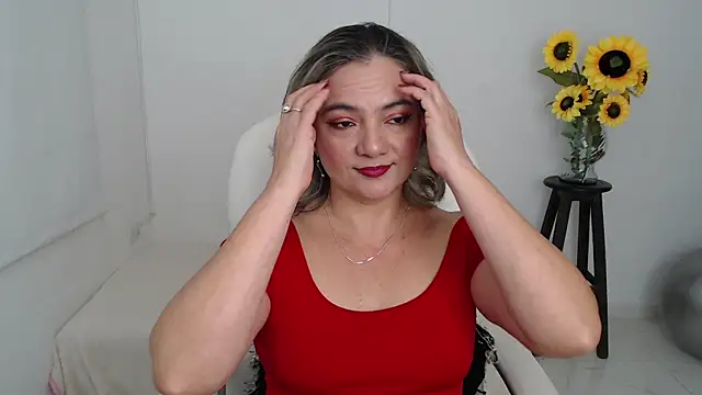 ana milf online show from October 24, 2025, 1:18 pm