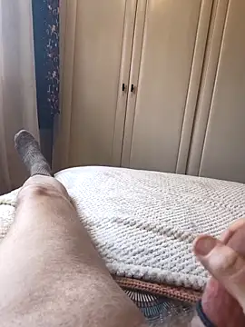 Snapshot of toptugger chatting on March 12, 2026, 4:57 pm toptugger online show from March 12, 2026, 4:57 pm