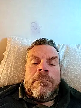Snapshot of toptugger chatting on April 14, 2026, 5:46 am toptugger online show from April 14, 2026, 5:46 am