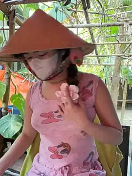 BabyThree  online show from January 12, 2025, 8:25 am