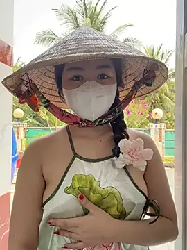 BabyThree  online show from January 26, 2025, 7:21 am