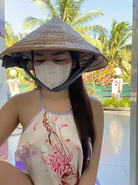 BabyThree  online show from March 14, 2025, 8:42 am