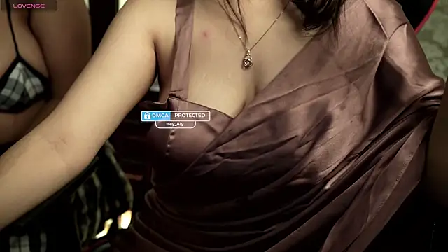 only aleesha online show from June 17, 2026, 5:14 pm