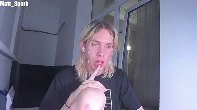 Snapshot of matt_spark chatting on March 16, 2025, 6:23 pm matt spark online show from March 16, 2025, 6:23 pm