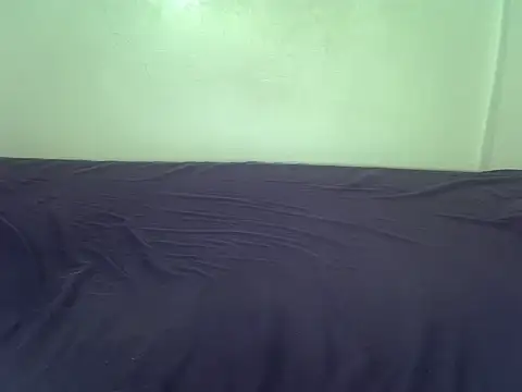 laetitia  online show from November 26, 2025, 10:55 pm