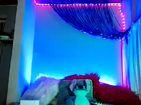 Tomas Tylor online show from December 12, 2024, 11:14 pm