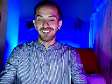 Tomas Tylor online show from December 20, 2024, 2:41 am