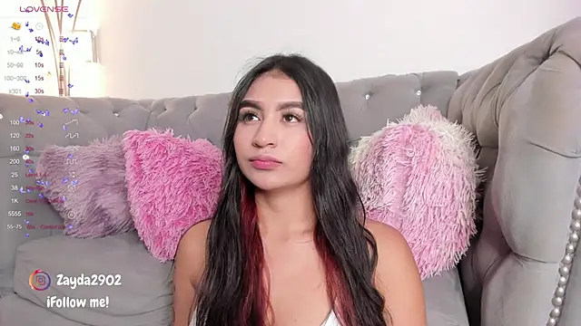 Snapshot of Zayda_1 chatting on January 26, 2025, 7:20 pm Zayda 1 online show from January 26, 2025, 7:20 pm