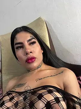 saragill323 online show from March 11, 2025, 6:30 pm