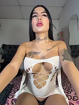 saragill323 online show from March 16, 2026, 10:36 pm