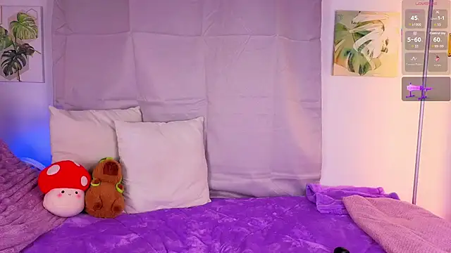 Snapshot of Heily_Fox chatting on November 17, 2025, 5:46 am Heily Fox online show from November 17, 2025, 5:46 am