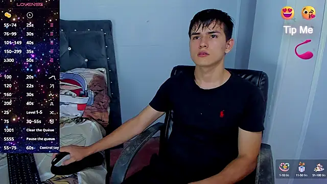 Snapshot of Jacobb_Lee chatting on October 16, 2025, 8:10 pm Jacobb Lee online show from October 16, 2025, 8:10 pm