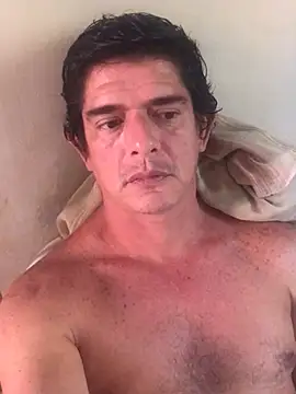 Snapshot of Marobronco chatting on May 27, 2026, 2:03 pm Marobronco online show from May 27, 2026, 2:03 pm