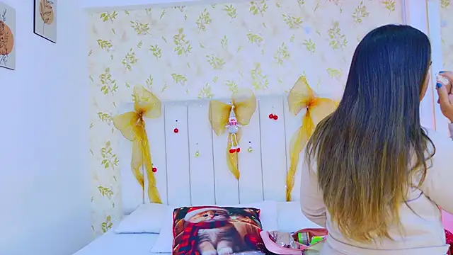 Sara Desire online show from December 16, 2025, 12:21 pm