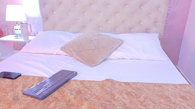 Sara Desire online show from March 14, 2026, 12:32 pm