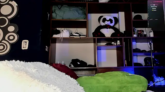 Snapshot of Teo_skinny chatting on July 23, 2026, 12:57 am Teo skinny online show from July 23, 2026, 12:57 am