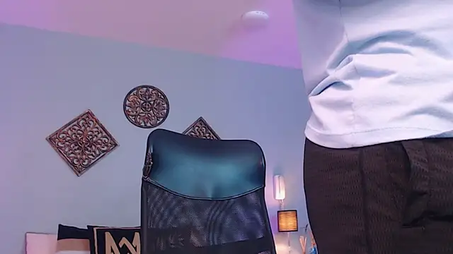 JeremyLowe online show from January 21, 2025, 1:11 pm