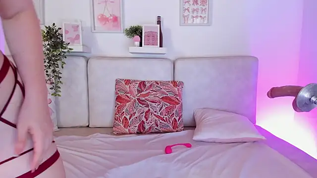 Malka Burning online show from September 13, 2025, 8:08 pm