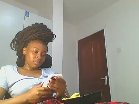 Snapshot of _Becky002 chatting on May 3, 2026, 7:14 am Becky002 online show from May 3, 2026, 7:14 am
