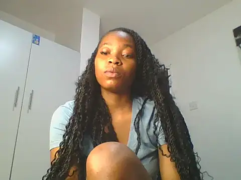 Snapshot of _Becky002 chatting on June 12, 2026, 10:47 am Becky002 online show from June 12, 2026, 10:47 am