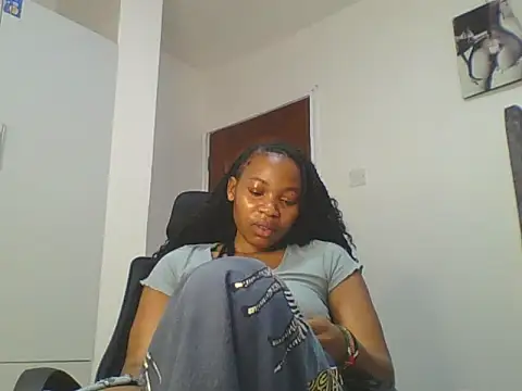 Snapshot of _Becky002 chatting on June 16, 2026, 7:11 am Becky002 online show from June 16, 2026, 7:11 am