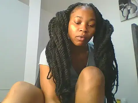Snapshot of _Becky002 chatting on June 25, 2026, 9:47 am Becky002 online show from June 25, 2026, 9:47 am