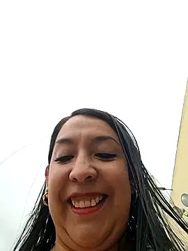 Snapshot of Bella_keny chatting on January 27, 2025, 2:35 pm Bella keny online show from January 27, 2025, 2:35 pm