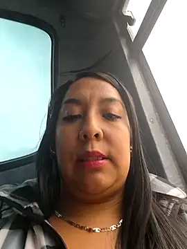 Snapshot of Bella_keny chatting on February 25, 2025, 7:58 pm Bella keny online show from February 25, 2025, 7:58 pm