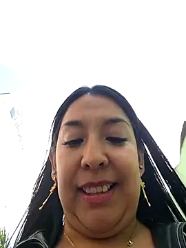 Snapshot of Bella_keny chatting on February 28, 2025, 10:06 pm Bella keny online show from February 28, 2025, 10:06 pm