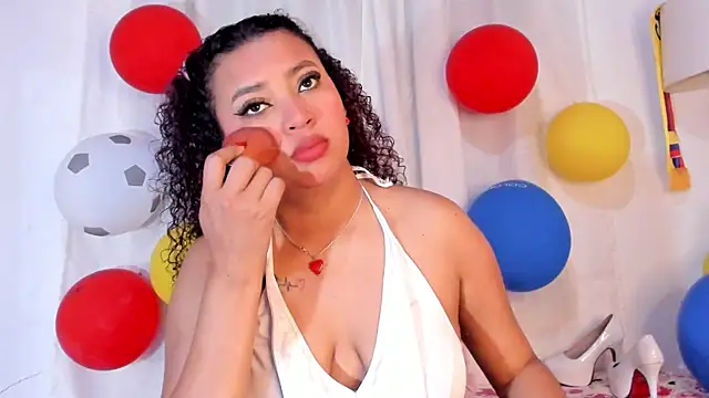 Snapshot of JessyZoe chatting on July 9, 2026, 5:39 pm JessyZoe online show from July 9, 2026, 5:39 pm