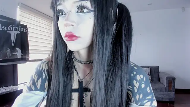Snapshot of SophieHill_gh chatting on May 12, 2026, 6:16 pm SophieHill gh online show from May 12, 2026, 6:16 pm