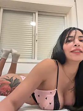 666THE AraB  LaTiinaz online show from December 17, 2025, 8:48 pm