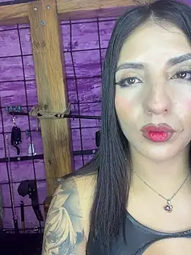 alexia aitanaa  online show from July 12, 2026, 2:35 am