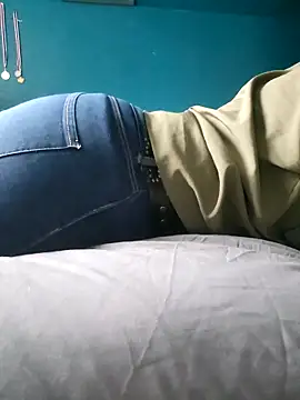 cruellaculdenfer67 online show from March 13, 2026, 9:38 am