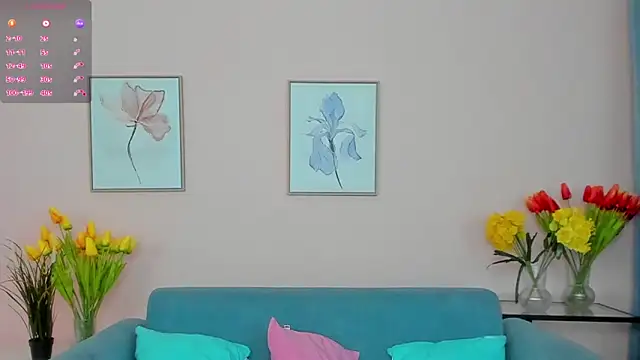 Snapshot of MilaDreamer chatting on March 4, 2025, 5:24 pm MilaDreamer online show from March 4, 2025, 5:24 pm