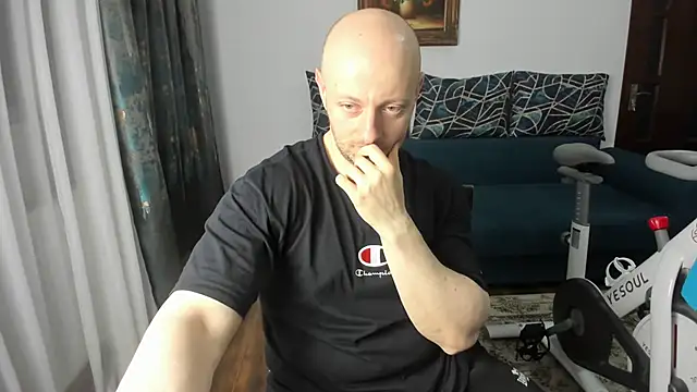 xxxWildxThoughtsxxx online show from February 2, 2025, 2:06 am