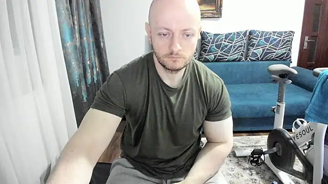 xxxWildxThoughtsxxx online show from February 14, 2025, 12:09 am