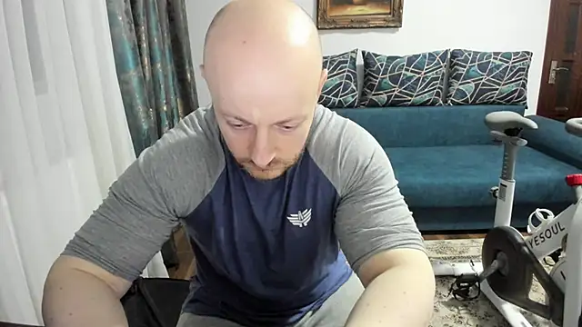 xxxWildxThoughtsxxx online show from February 14, 2025, 10:36 pm