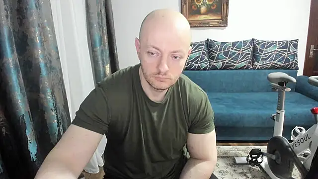 xxxWildxThoughtsxxx online show from March 2, 2025, 9:54 pm