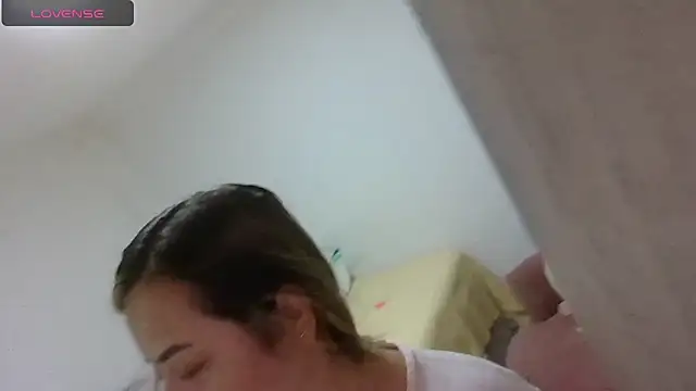 saramartinez1000 online show from February 16, 2026, 1:51 pm