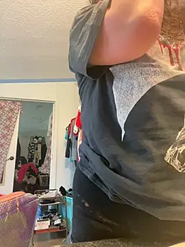 velvetta  online show from December 11, 2024, 5:04 pm