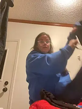 velvetta  online show from March 23, 2025, 5:21 am