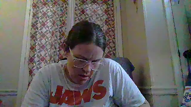 velvetta  online show from January 13, 2026, 7:52 pm