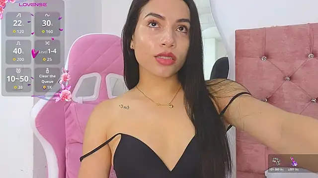 Tiphani walker  online show from March 12, 2026, 11:27 am