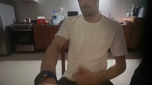 nicolaaaaas online show from February 21, 2026, 7:31 am