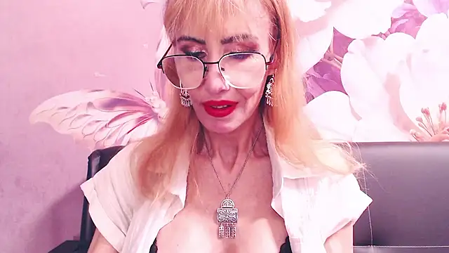 BlondPussy online show from January 15, 2026, 5:12 am