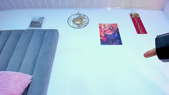 Snapshot of bathory_vamps chatting on February 28, 2025, 4:10 pm bathory vamps online show from February 28, 2025, 4:10 pm