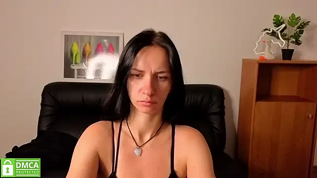 Snapshot of annakillianox chatting on July 28, 2026, 5:25 am annakillianox online show from July 28, 2026, 5:25 am