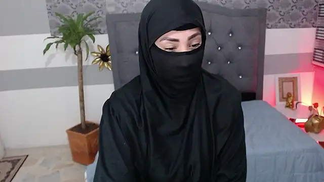 Snapshot of Jalima_sabag chatting on March 17, 2025, 7:04 pm Jalima sabag online show from March 17, 2025, 7:04 pm