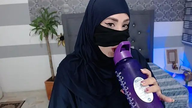 Snapshot of Jalima_sabag chatting on November 28, 2025, 1:25 pm Jalima sabag online show from November 28, 2025, 1:25 pm